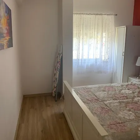 Charming T1 In Seixal * Paio Pires