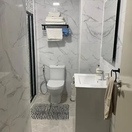 Apartamento Charming T1 In Seixal Aldeia de Paio Pires