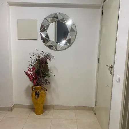 Charming T1 In Seixal * Paio Pires