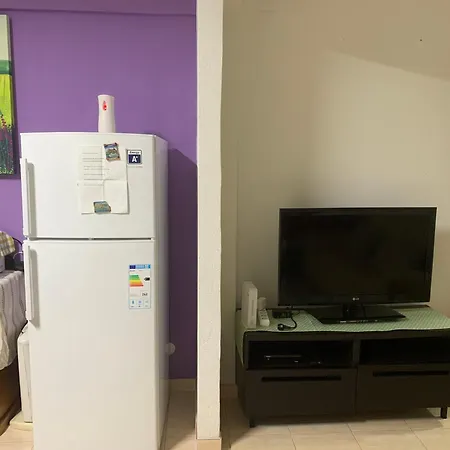 Charming T1 In Seixal Apartment