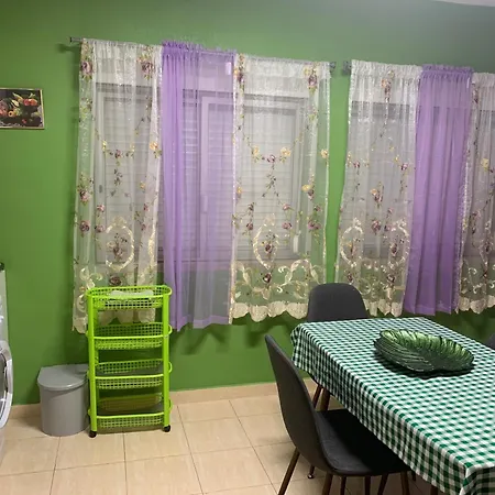 Apartment Charming T1 In Seixal *